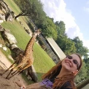 Meet your Posher, Mikayla