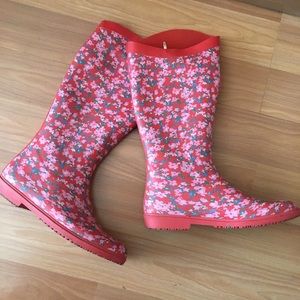 Capelli floral rainboots siz 8 EUC