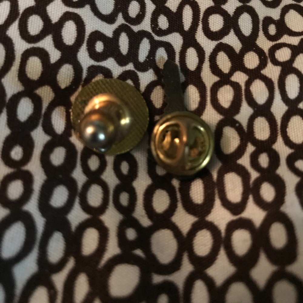 Jewelry - Picture 3 of 3