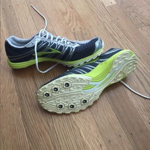 Brooks distance racing flats