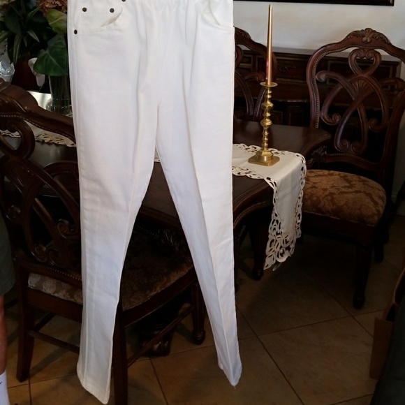 Pants - Picture 5 of 8