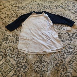 Baseball tee