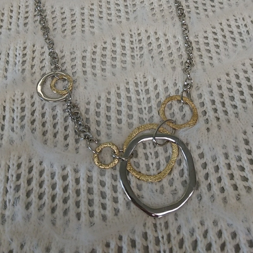 Necklace - Picture 2 of 3