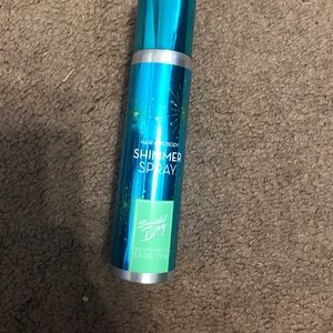 New bath and body works! Beautiful day spray!