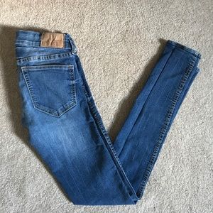 Divided Low Rise Skinny Jeans!