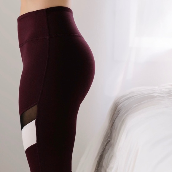 SoldOut11thStreet - Picture 3 of 8