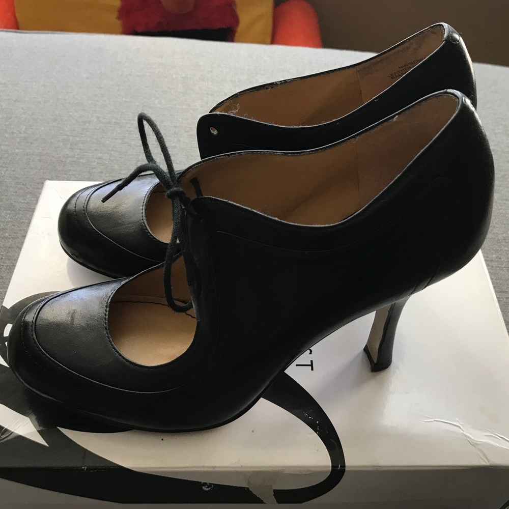 Gorgeous Nine West Heels