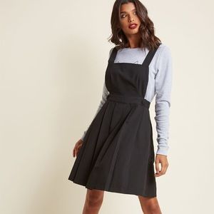 Jumper right in "jumper"