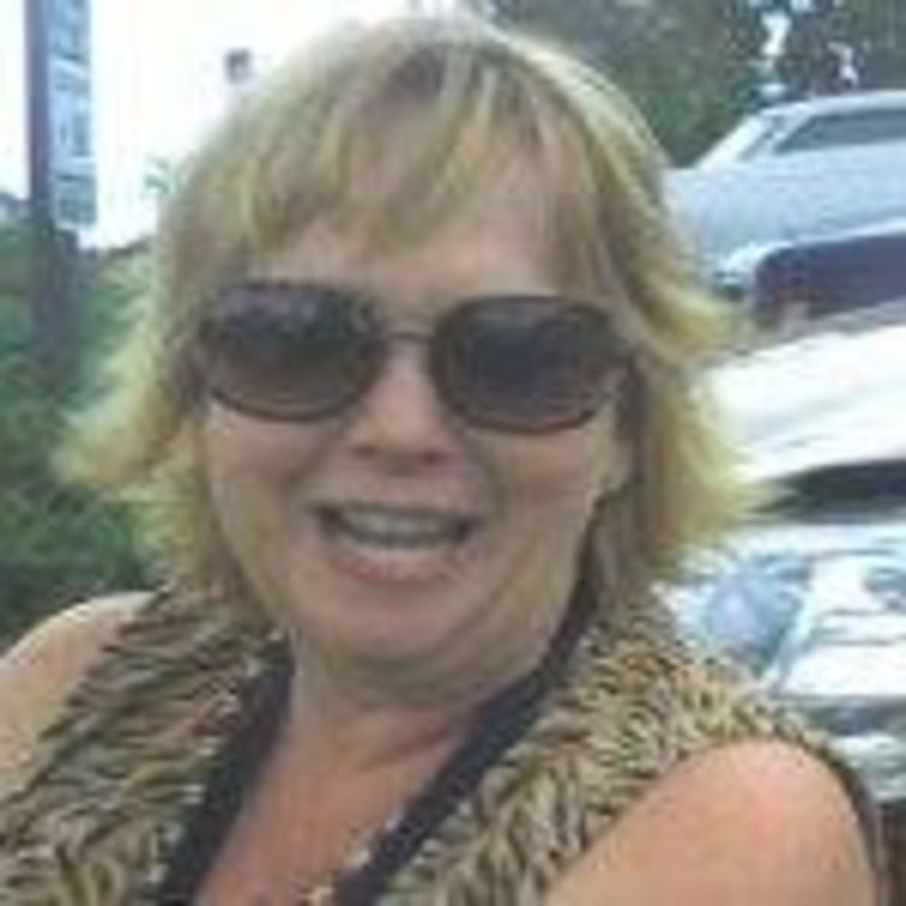 Meet your Posher, Peggy