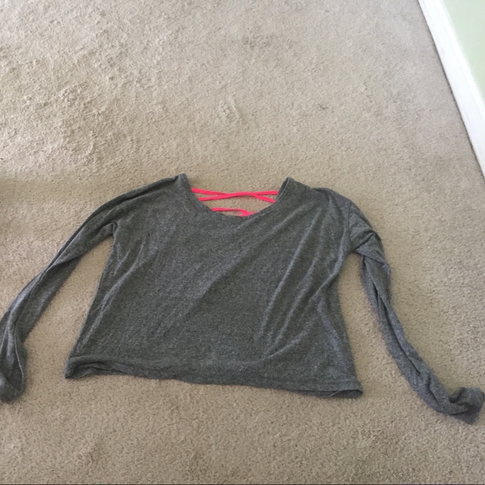 Long sleeve grey workout tee with pink back