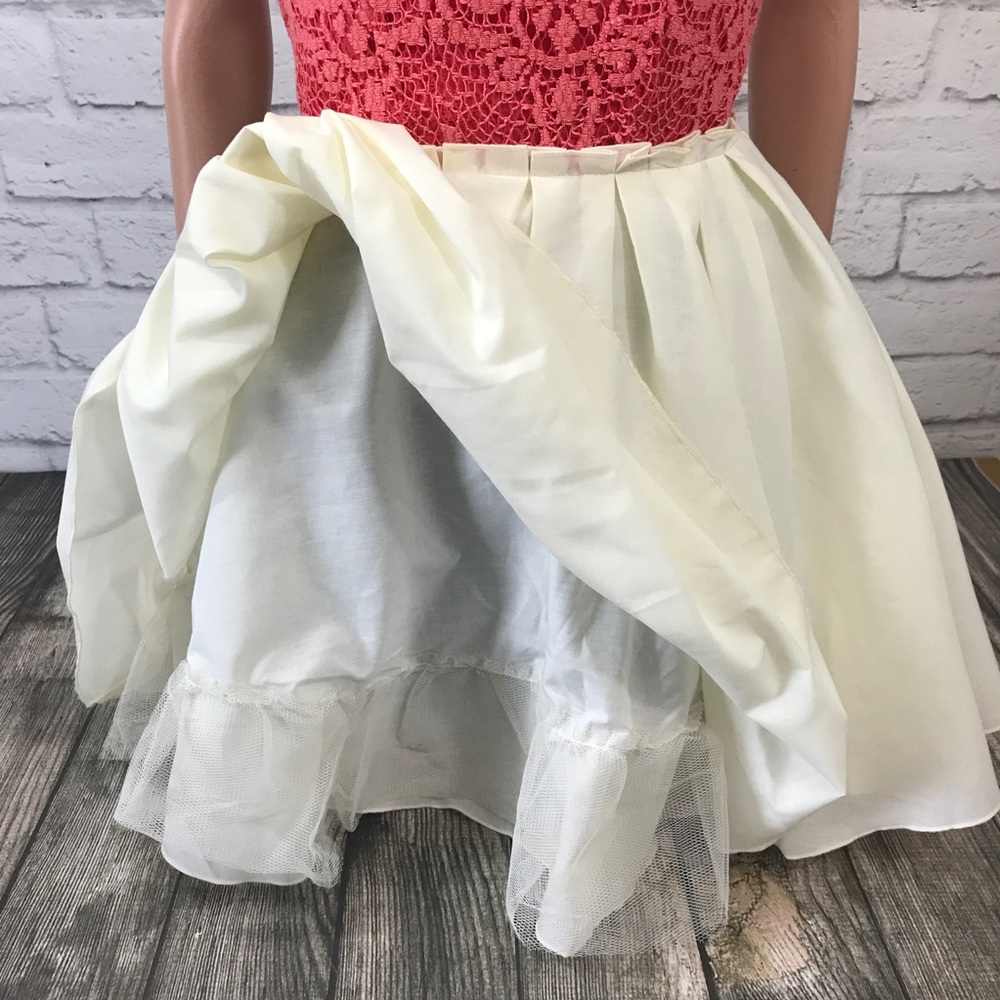 Jun & Ivy Lace Combo Dress - Picture 7 of 8