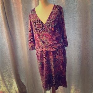 Faux wrap 3/4 sleeve paisley dress