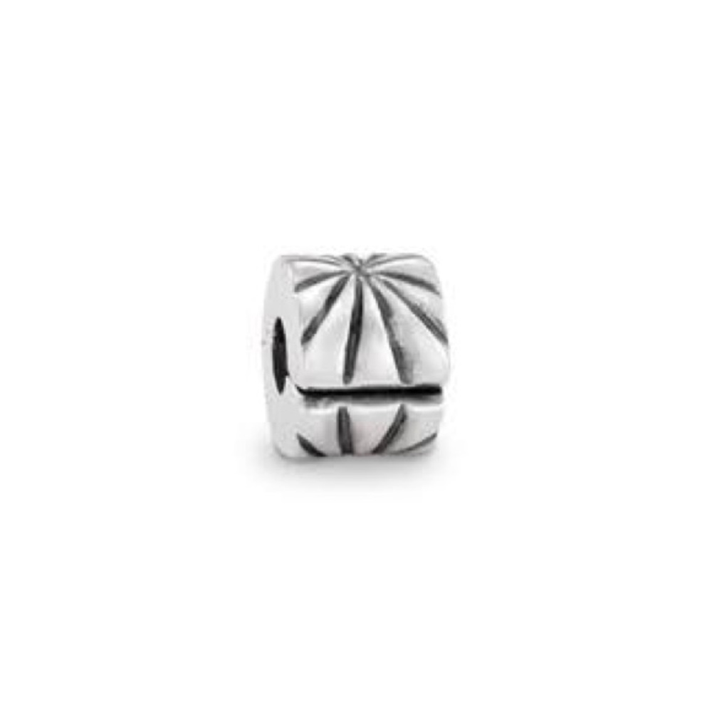 Official Pandora Sunburst clip 925 sterling