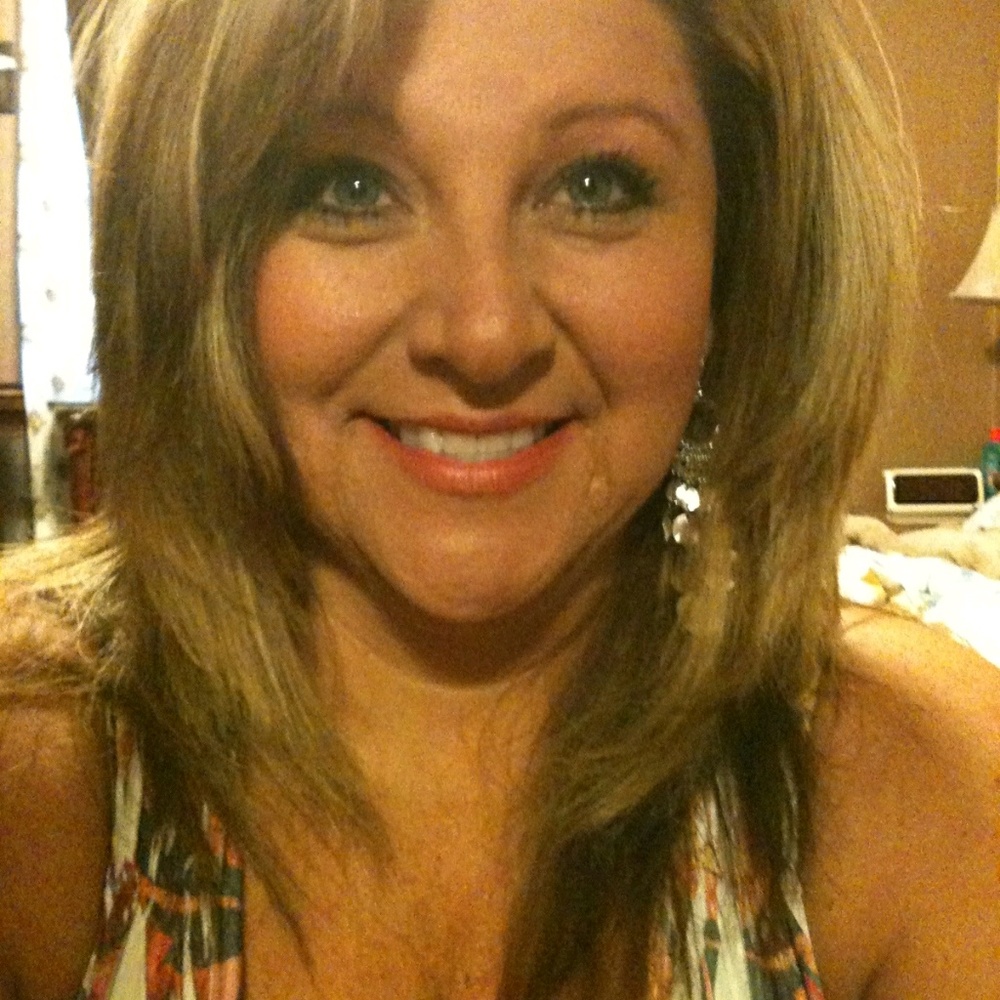 Meet your Posher, Hilda