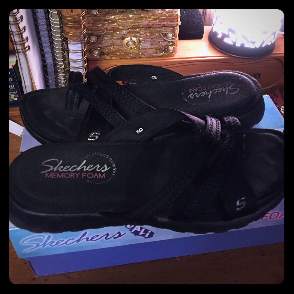 Skechers sandals