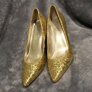 🚫SOLD🚫Guess Gold Glitter High Heels Pumps Sz 7.5
