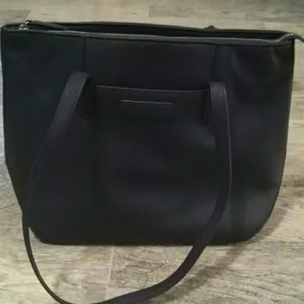 Dark blue Vera Bradley purse