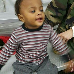 Meet your Posher, Mona