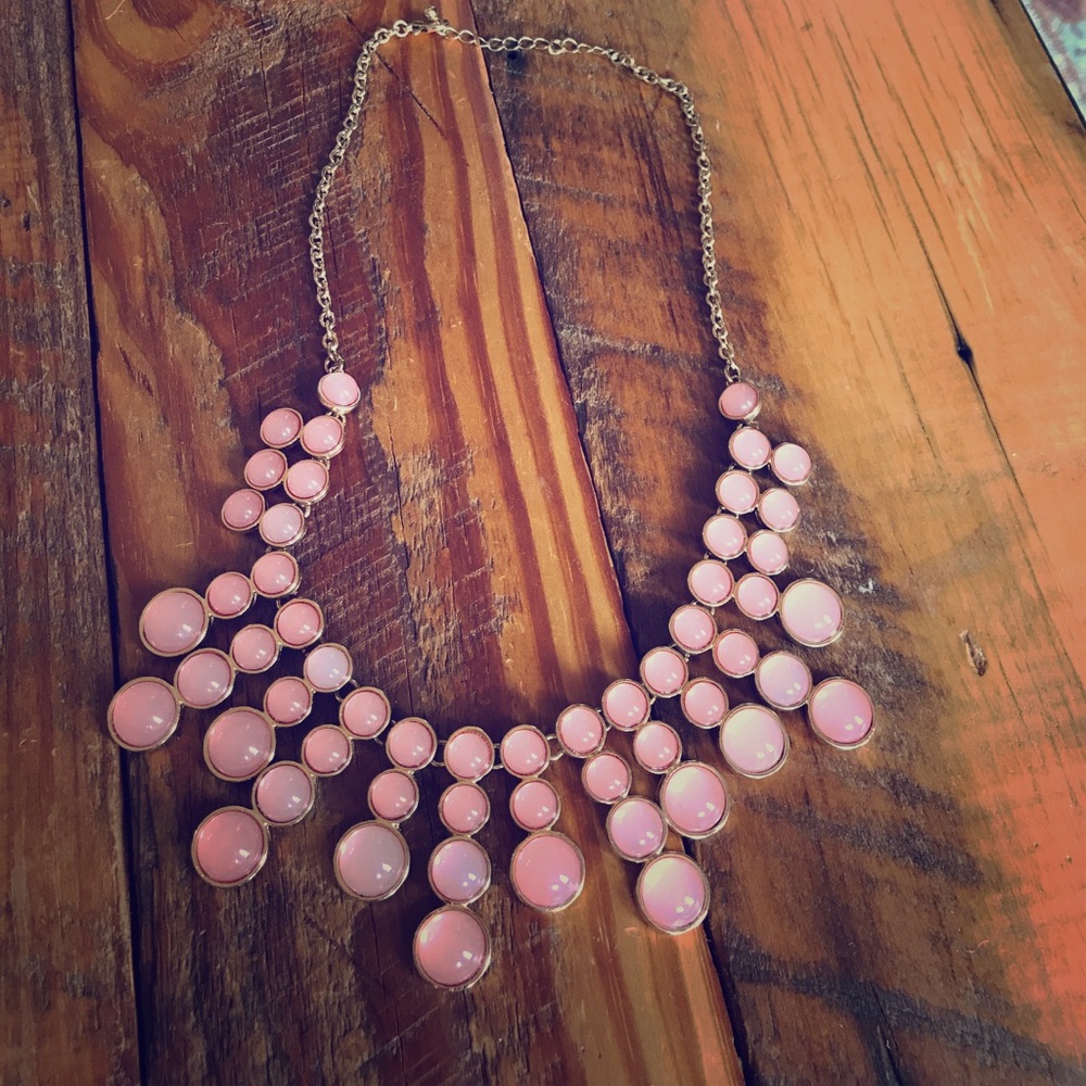 ~*elite*~ beautiful pinky peach cabochon necklace