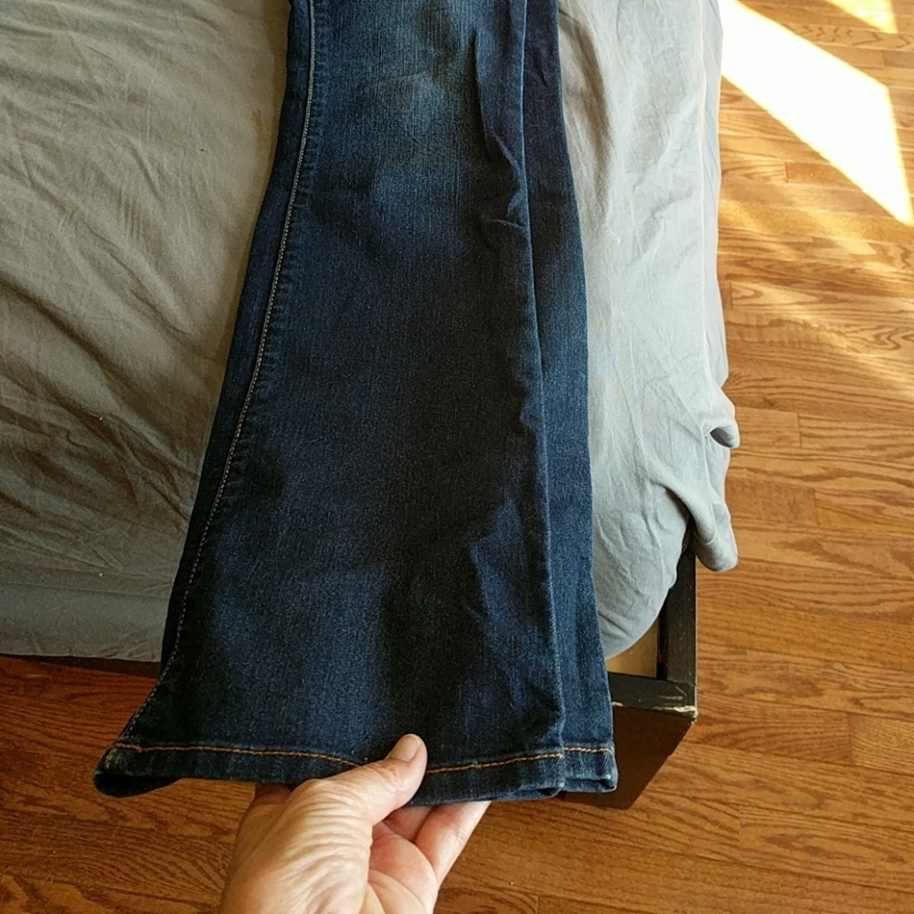 Jeans - Picture 2 of 3