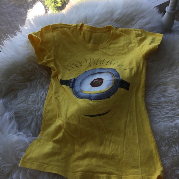 MINION tee and spongebob tee - Picture 4 of 7