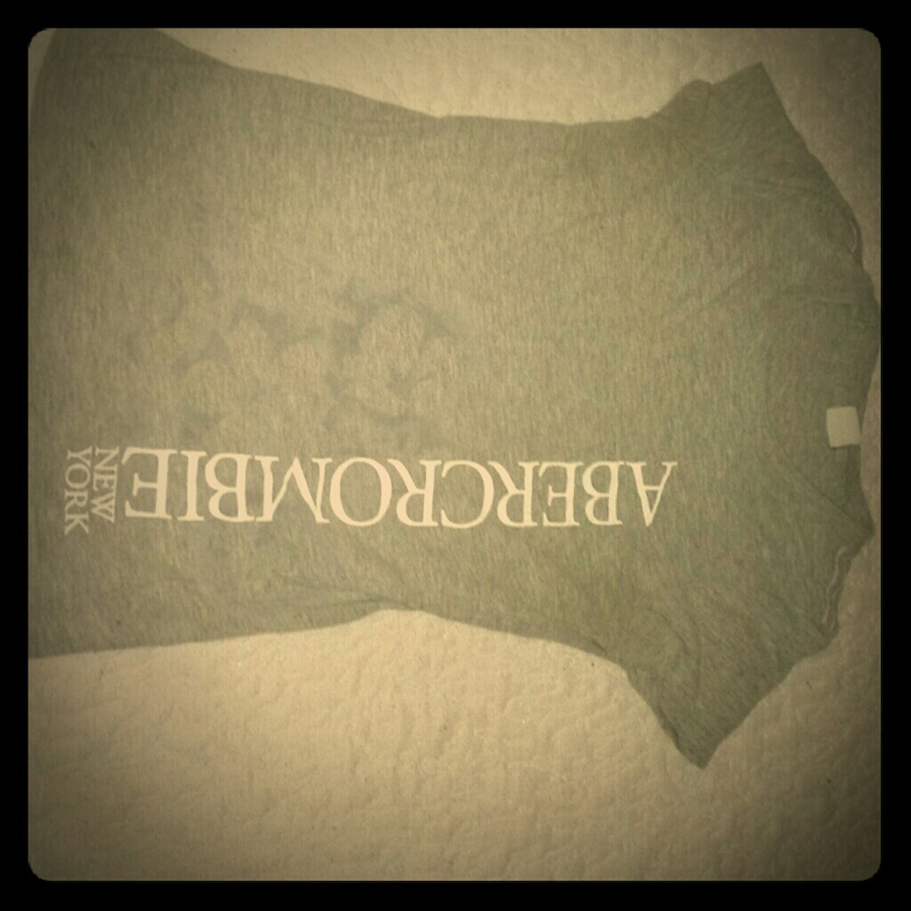 CUTE Abercrombie & Fitch shirt