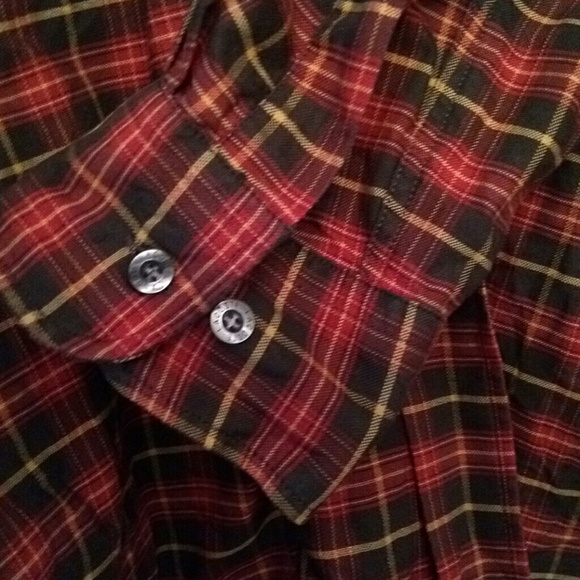 Lacoste mens plaid long sleeve shirt. Large 40 - Picture 4 of 4