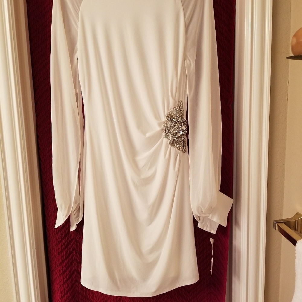 "SOLD" Eliza J - Elegant Dressπ€π€ - Picture 1 of 8