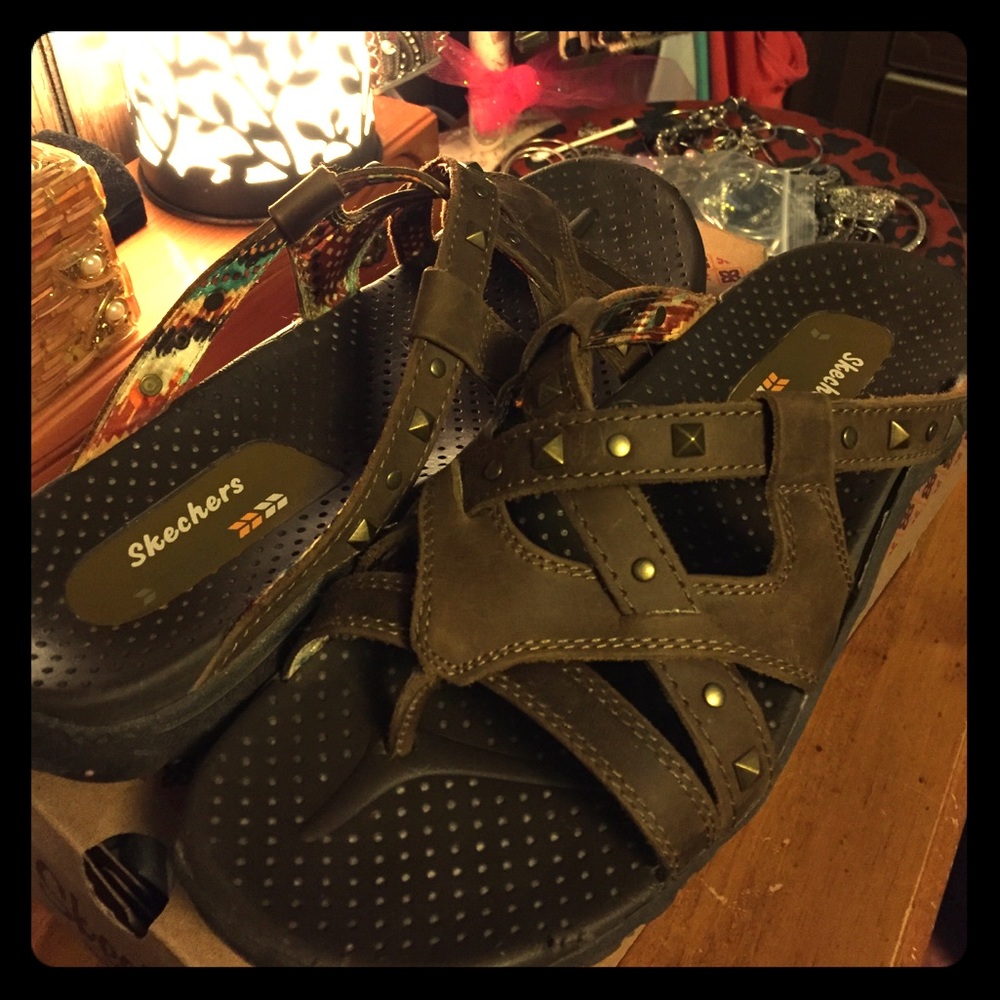 Skechers sandals