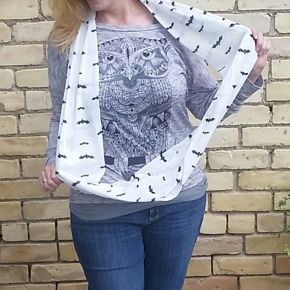 1 LEFT! Bat! Jersey knit infinity scarf! - Picture 2 of 4