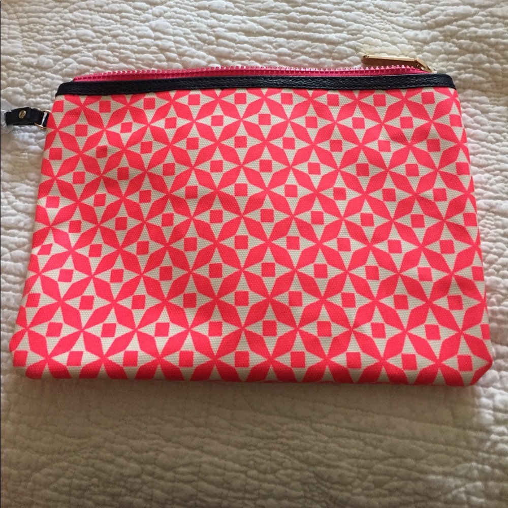 Boden. NWOT. Colorful clutch. Bright pink. Navy
