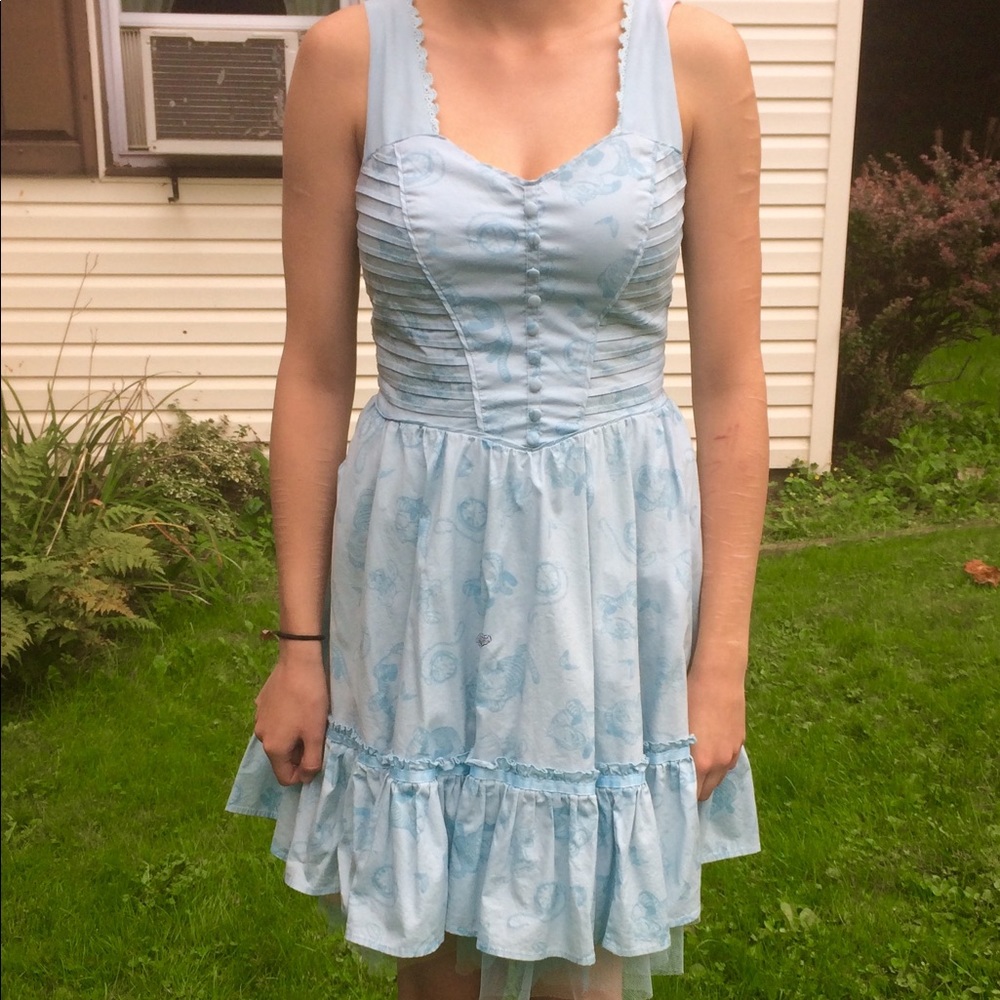 Alice through the Looking Glass dress 💙✨