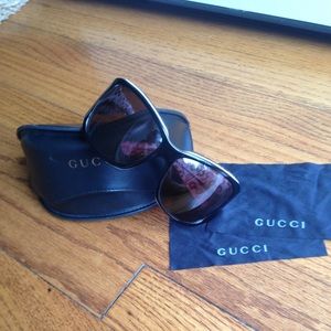 Gucci sunglasses
