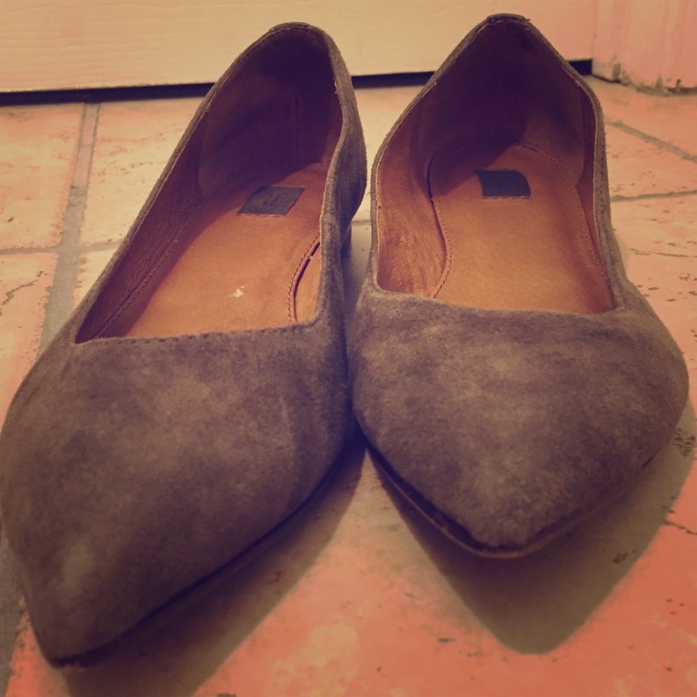 Frye point toe flats