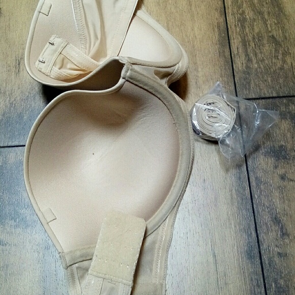 Calvin Klein strapless bra. Nude. 36c. Nwt - Picture 3 of 3