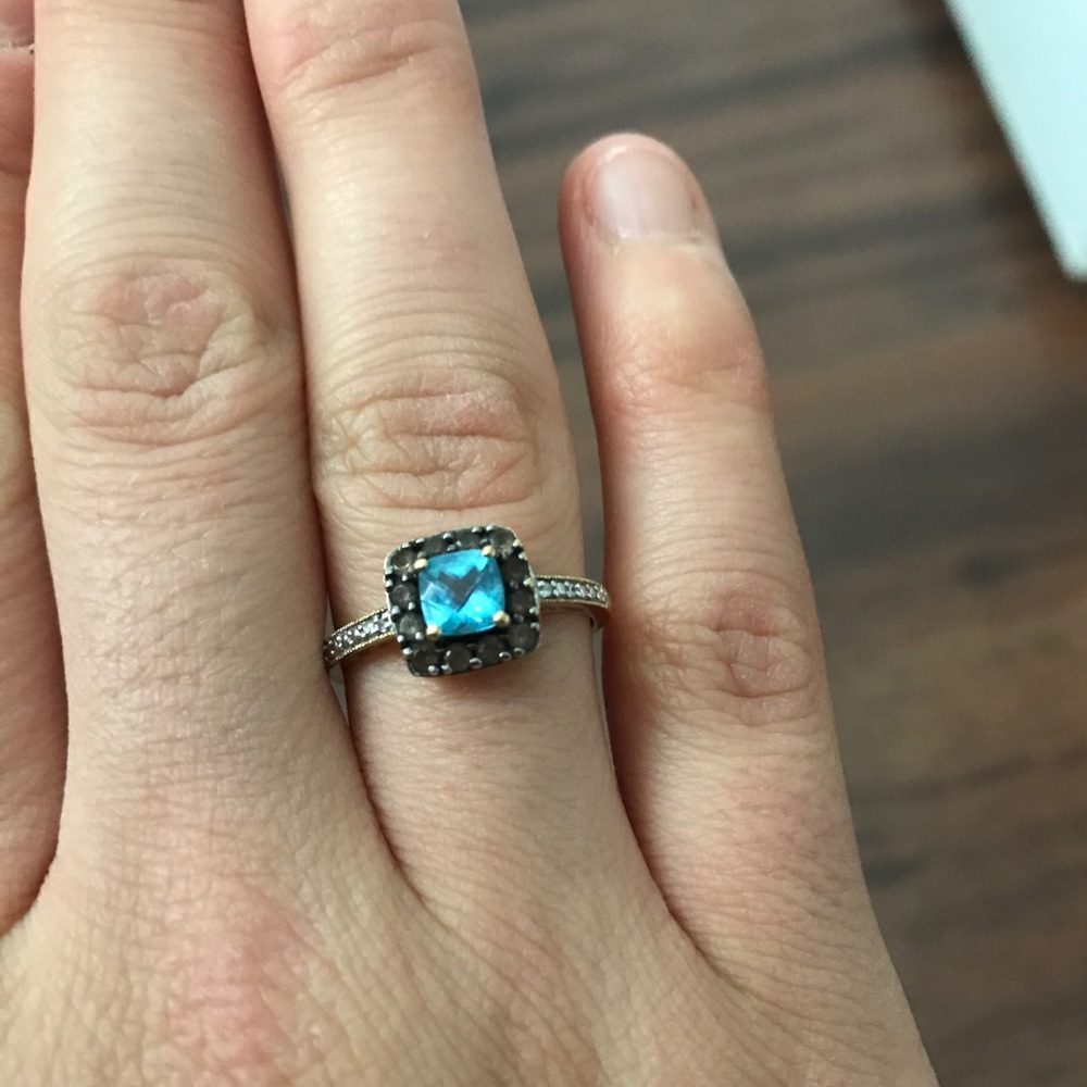 Cushion-cut Blue Topaz and smokey quartz ring