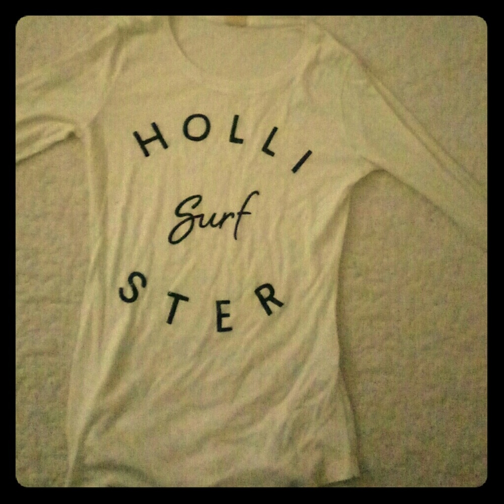 Cute Teen Hollister Shirt❤🔥😍😍😍
