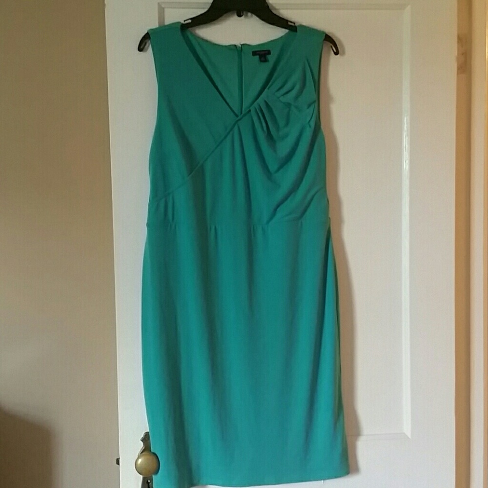 Ann Talor grean Dress fit size 12/14