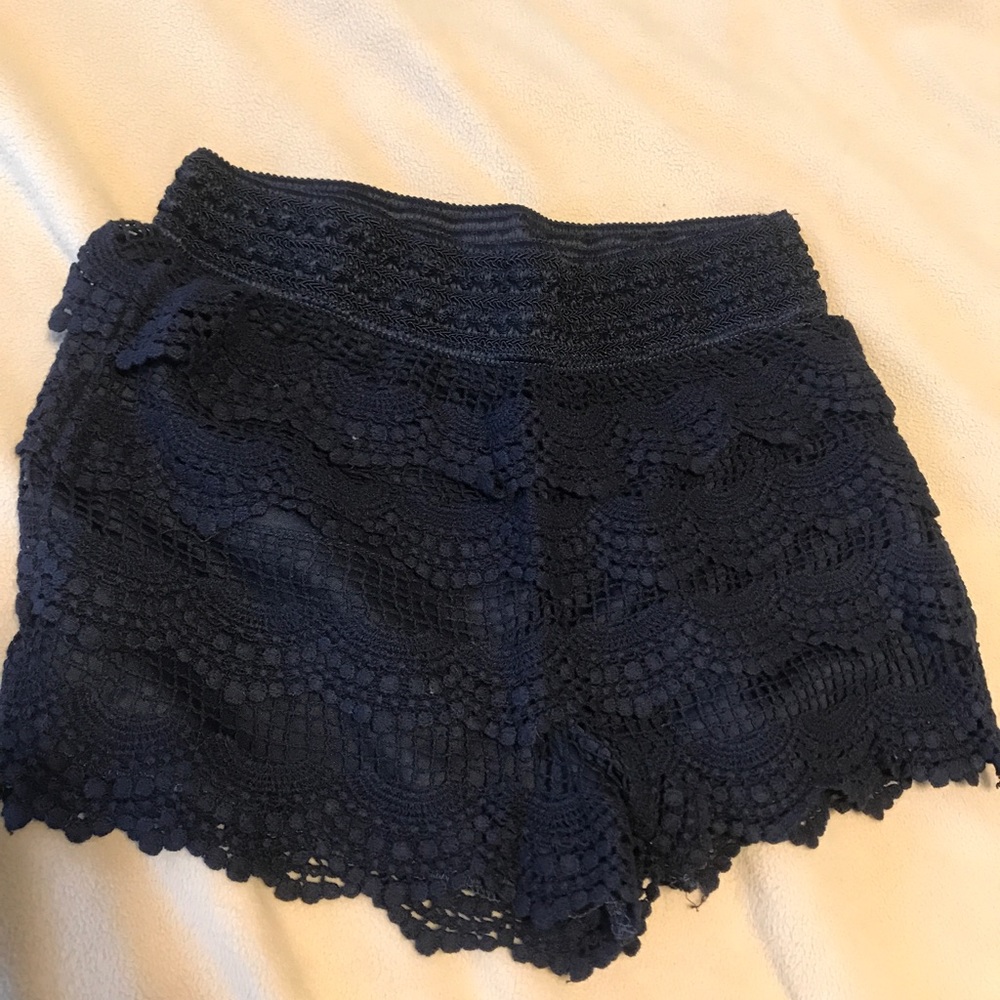 Rue 21 Lace Shorts Size Small