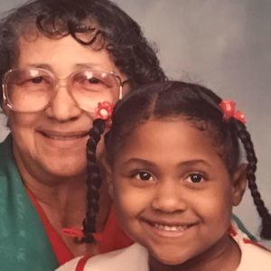 Meet your Posher, Nicole