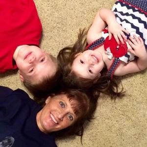 Meet your Posher, Pam