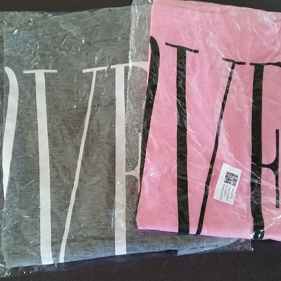 👻Off the Shoulder Tees - Picture 3 of 3