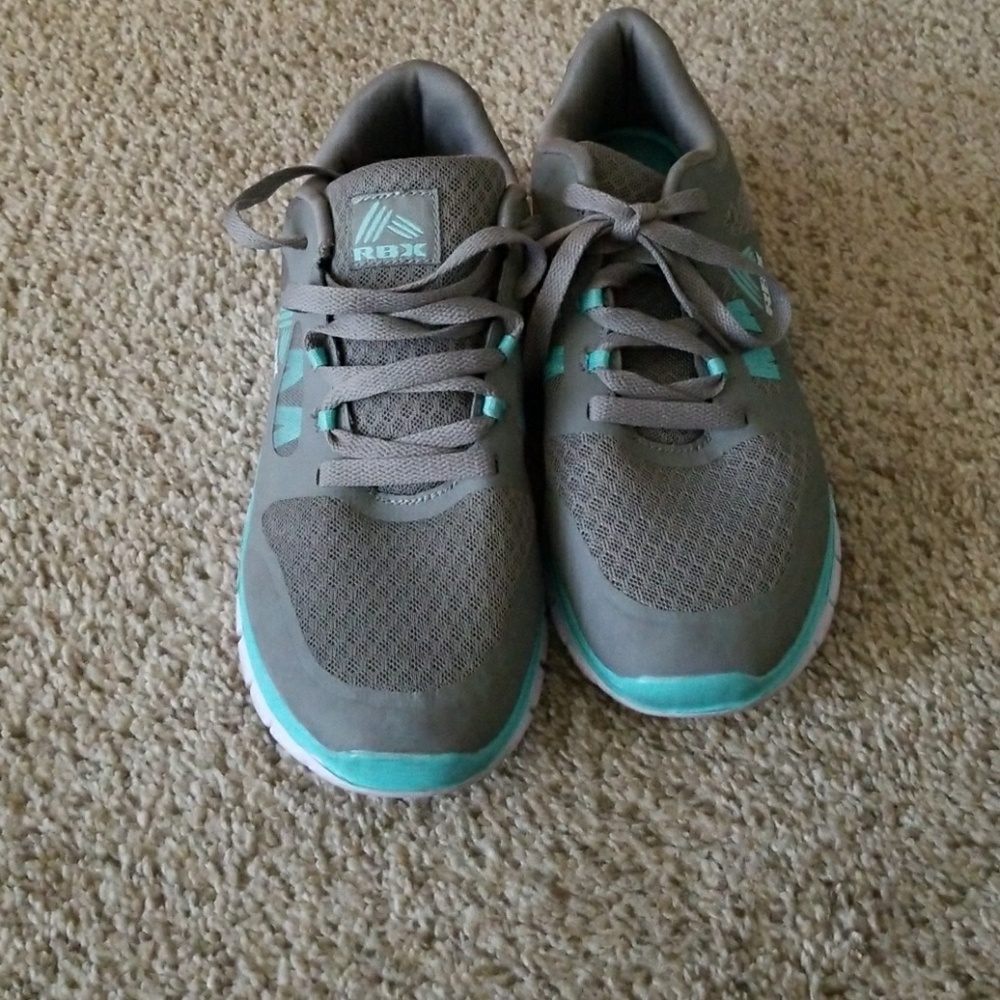 Reebok training sneakers