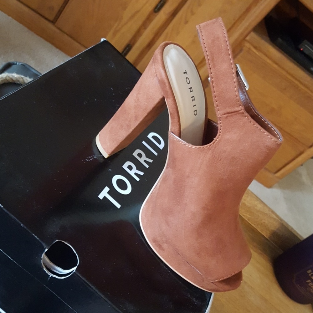 Brown Booty Heels