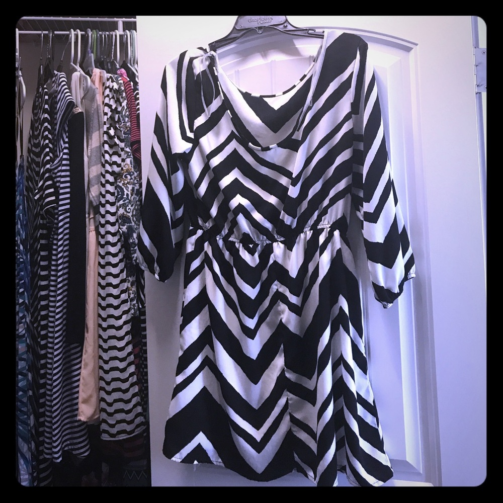 Black white chevron dress