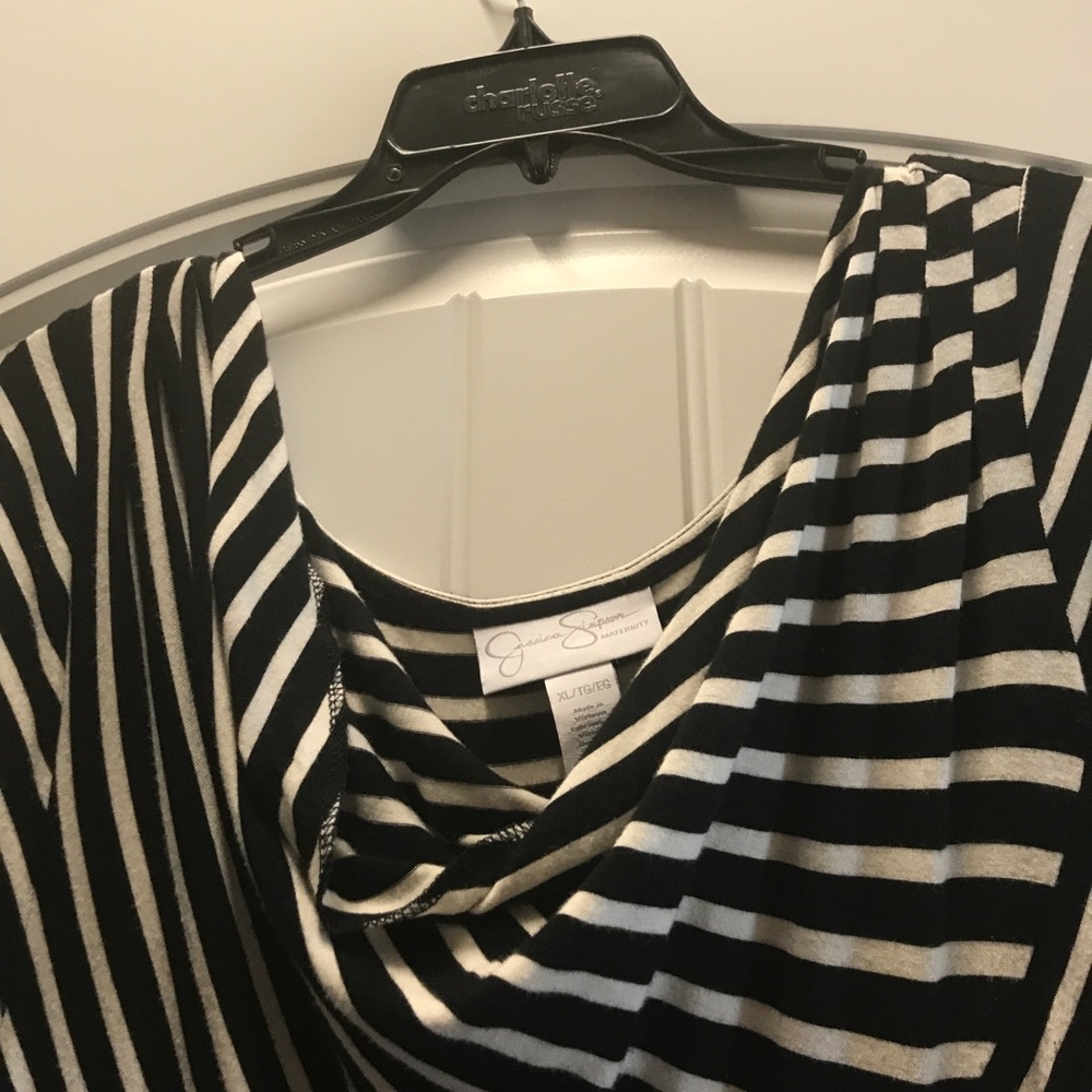 Jessica Simpson maternity dress