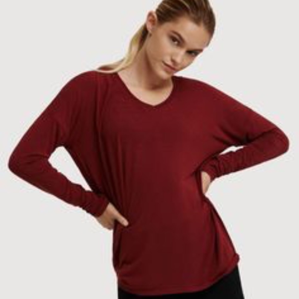 Kit and Ace long sleeve