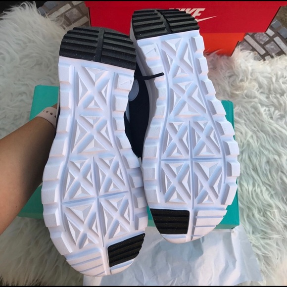 NIKE MENS SB navy sz 7,7.58, 8.5,9,10,10.5,11 new - Picture 5 of 7