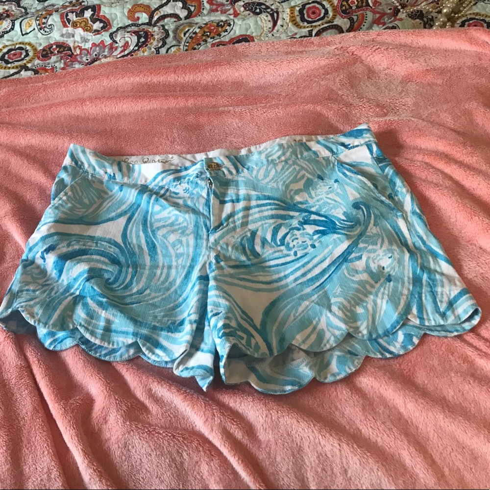 Lilly Pulitzer buttercup short