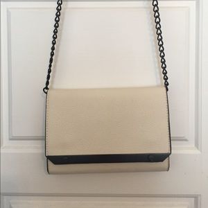 Long chain Cross body purse